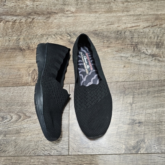 Skechers classic fit Air-Cooled Memory Foam Shoes Women's Size 10 - Picture 5 of 9